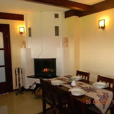 Szymkowka Bed & Breakfast