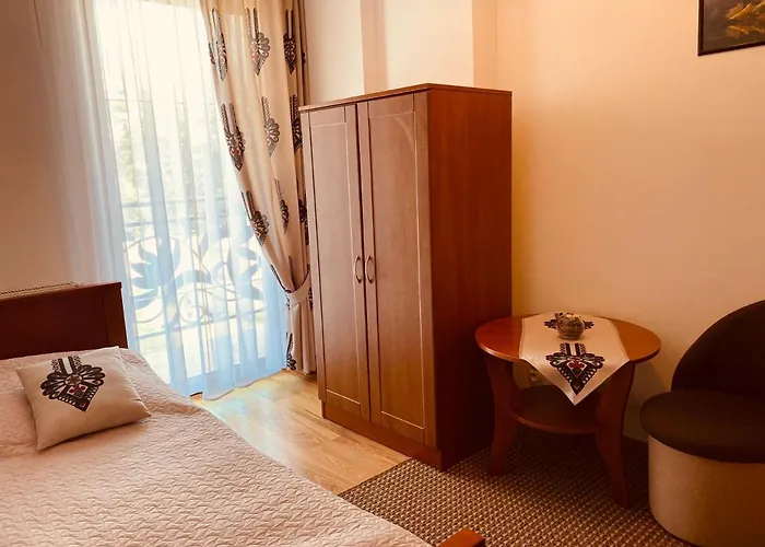 Szymkowka Bed & Breakfast