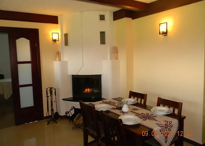 Szymkowka Bed & Breakfast